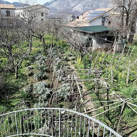 Biagio And Marys House بيت للعطل *